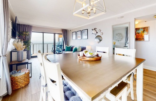 North Ocean City Condo | Newly-updated beachfront condo with balconies, views, hot tub, & indoor pool