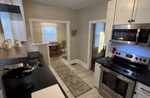 Weinland Park House | Newly Updated: Nearby Short North/OSU!