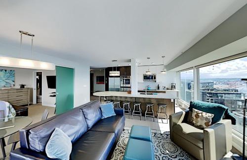 Downtown Seattle Apartment | Newmark Tower II