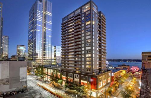 Downtown Seattle Apartment | Newmark Tower