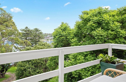 Newport Apartment | Newport Apartment w/water views