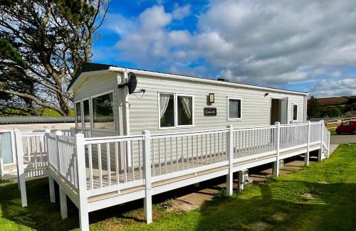 Newquay House | Newquay Bay Resort - Summer Days 135