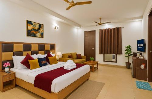 Sushant Lok Hotel | Nexhub Core- Sector 43 Golf Course Road