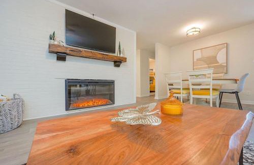 Central Newport News House | Next to CNU New Listing with Beautiful Finishes