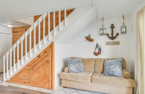 Gulf Shores Apartment | Next to Gulf Shores Public Beach Condo with Pool!
