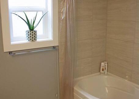 Victoria Apartment | Next to Olympic View golf course 2 bedroom private suite