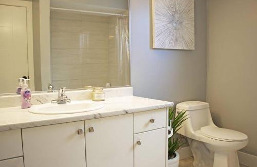 Victoria Apartment | Next to Olympic View golf course 2 bedroom private suite