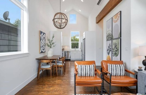 Whittier Heights House | Next to Park, Soaring Ceilings, Remodeled 2 BR