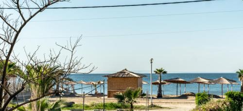 Agia Triada Apartment | Next To The Sea - Apartment