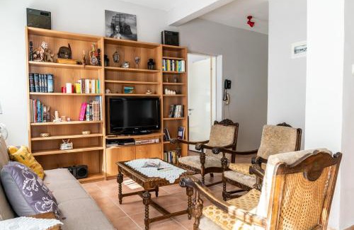 Agia Triada Apartment | Next To The Sea - Apartment