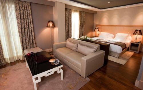 Valladolid City Centre Hotel | Nexus Valladolid Suites & Hotel