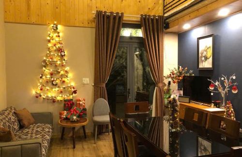 Da Lat House | Nhà Hoa Nắng Homestay Cầu Đất Đà Lạt