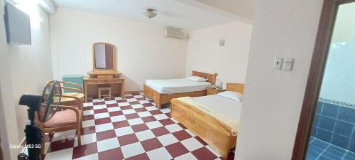 Binh Thanh Hotel | Nhật Bình 2