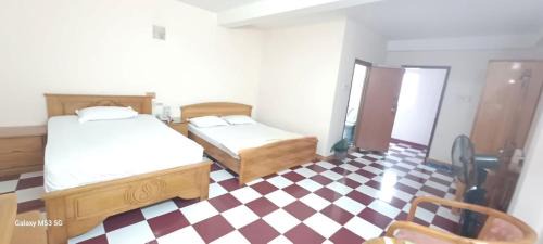 Binh Thanh Hotel | Nhật Bình 2