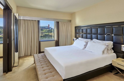 Coimbra City Centre Hotel | NH Coimbra Dona Inês