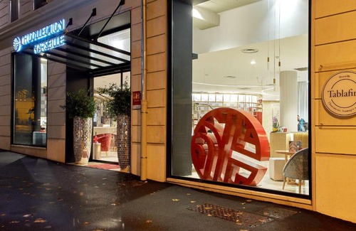 Les Grands Carmes Hotel | NH Collection Marseille