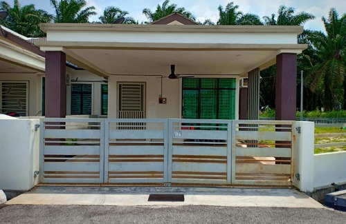 Kepala Batas House | NH HOMESTAY