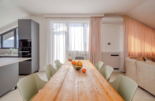 Tbilisi Apartment | Niabi 3BDR Mansard