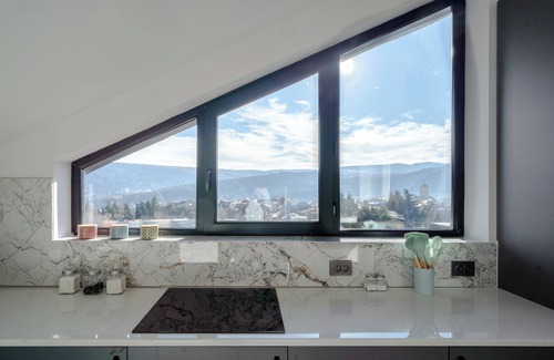 Tbilisi Apartment | Niabi 3BDR Mansard