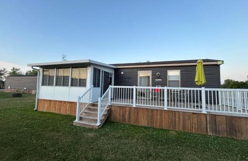 Niagara-on-the-Lake Resort | Niagara Cottage Escape