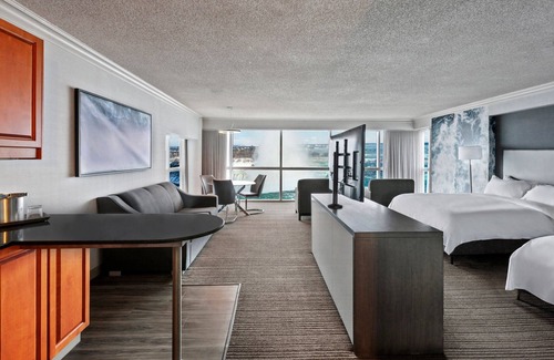 Fallsview Hotel | Niagara Falls Marriott on the Falls