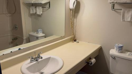 Chippawa Hotel | Niagara Falls Motor Lodge