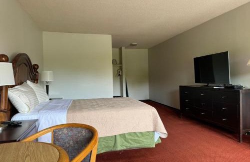 Chippawa Hotel | Niagara Falls Motor Lodge
