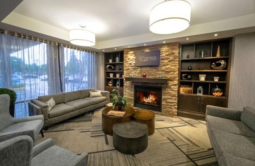 Niagara Falls Hotel | Niagara Riverside Resort BW Premier Collection