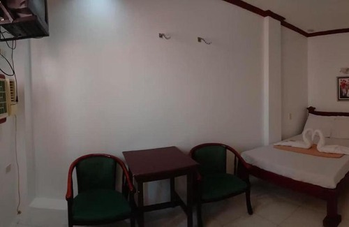 Mangatarem Hotel | Nica's Palace Inn and Restaurant