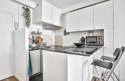 Quartier de la Roquette Apartment | Nice 1 BR Flat 10 min from Place de la Bastille