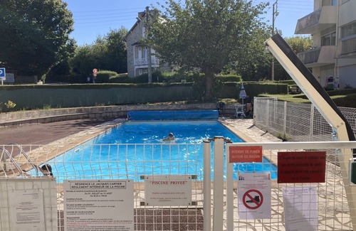 Saint-Cast-le-Guildo Apartment | Nice 2-room apartment - 150 m from Grande Plage