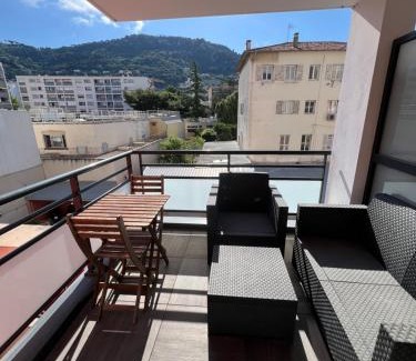 Saint-Roch Apartment | Nice 2P quiet, tram, convenient