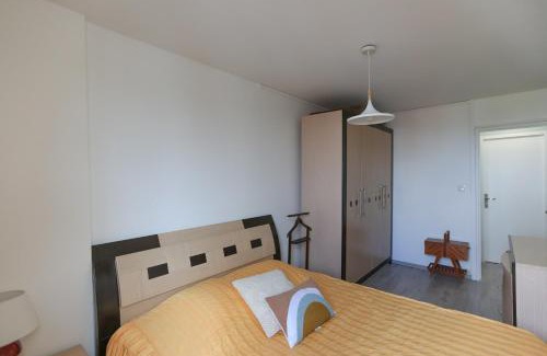 Le Pre-Saint-Gervais Apartment | Nice 3 rooms with balcony in Pré-Saint-Gervais