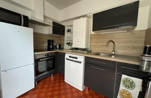 Saint-Nicolas Apartment | Nice 3 rooms near the city center of Caen