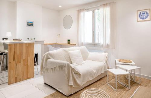 La Castellane Apartment | Nice 37 m with garden in Marseille