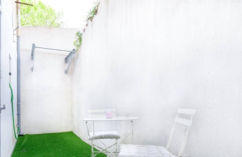 La Castellane Apartment | Nice 37 m² with garden in Marseille