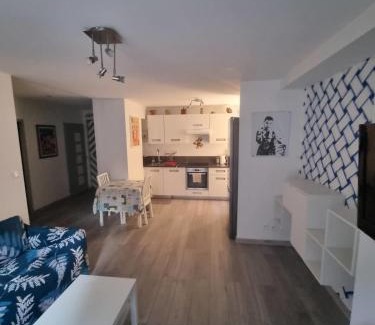 Saint-Raphael Apartment | Nice 43m with garden near the Old Port