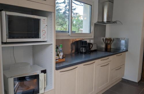 Les Conches House | Nice 90m near the surf beach of Bud