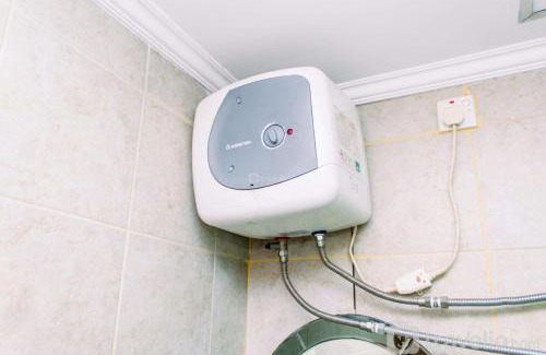 Tangerang Apartment | Nice and Comfort Studio at Great Western Apartment By Travelio
