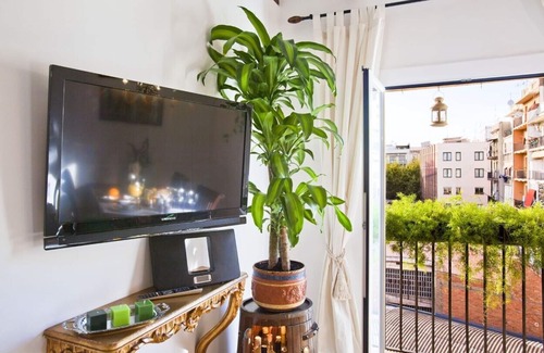 Sant Antoni Apartment | NICE AND COMFORTABLE APARTMENTS NEAR TO THE RAMBLAS