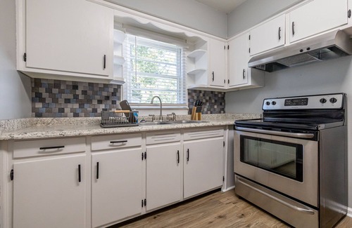 Columbus House | Nice and Cozy 2 Bedroom Home -10 min from Ft. Benning, GA
