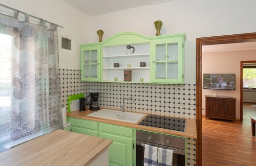 Toppenstedt Apartment | Nice and cozy apartment in a farmhouse built in 1891.
