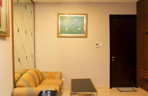 Bendungan Hilir Apartment | Nice and Enjoy 1BR at Sudirman Suites Apartment By Travelio
