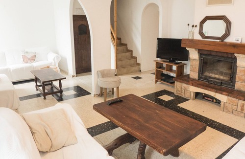 Aigne House | Nice and quiet cottage in a vineyard with private pool