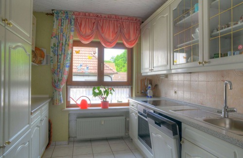 Schwalenberg Apartment | Nice apartment for 4 guests with WIFI, TV, patio, pets allowed and parking