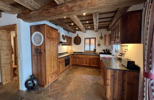 Sankt Martin House | Nice apartment in villa with WIFI, TV, terrace, pets allowed, panoramic view and parking