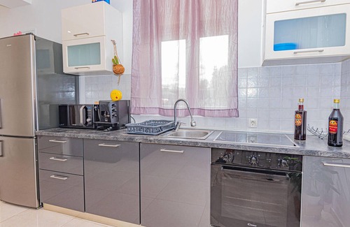Sibenik Apartment | Nice apartment in Dubrava kod Sibenika