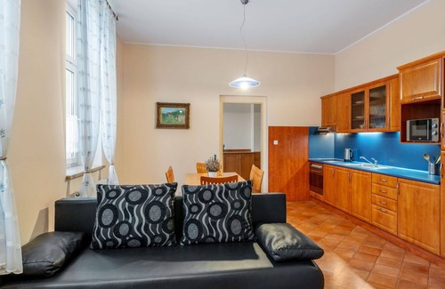 Tanvald Apartment | Nice apartment for 4 guests with hot tub, WIFI, TV, pets allowed and parking