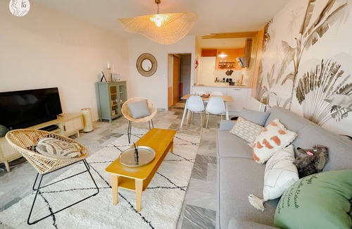 Saint-Jean-de-Monts Apartment | Nice apartment with sea view Au85