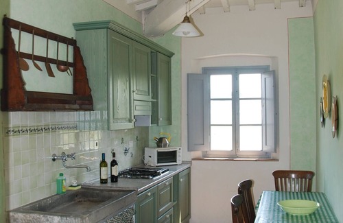 Castelfiorentino Villa | Nice apartment in villa with pool, WIFI, panoramic view and parking, close to San Gimignano